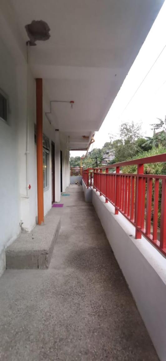 Cool Breeze Lodge And Cafe Banaue Extérieur photo